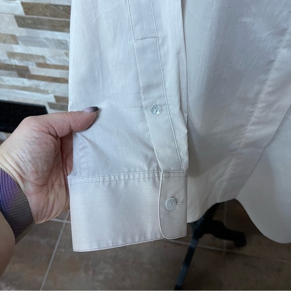 THEORY NWT Straight Cotton Button Shirt Wheat Sz L - Picture 6 of 11